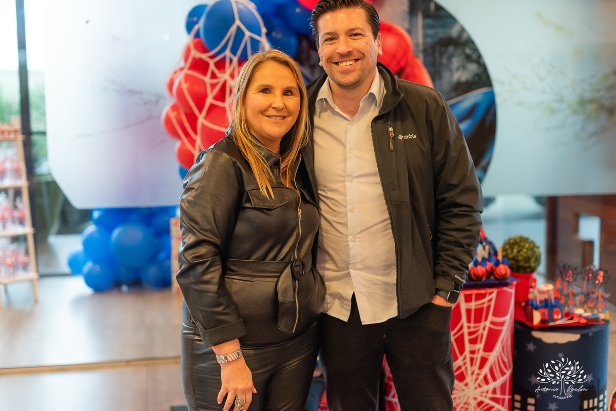 aniversário infantil - fotografia de aniversário - 3 anos - festa temática - Homem-Aranha - fotografia de criança - fotógrafo de família - registro fotográfico - fotógrafo Antonio Rocha - alegria em família – Pelotas – Veredas Altos do Laranjal