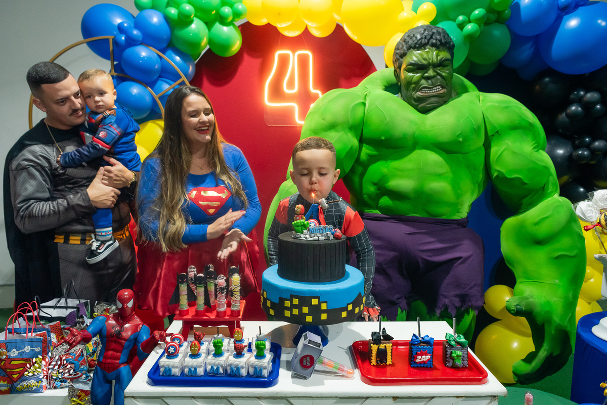aniversário infantil - fotógrafo de família - fotografia de crianças - festa temática - super-heróis - registros fotográficos - fotógrafo de eventos - celebração em família – Pelotas - fotografia de aniversário - Antonio Rocha Fotografias