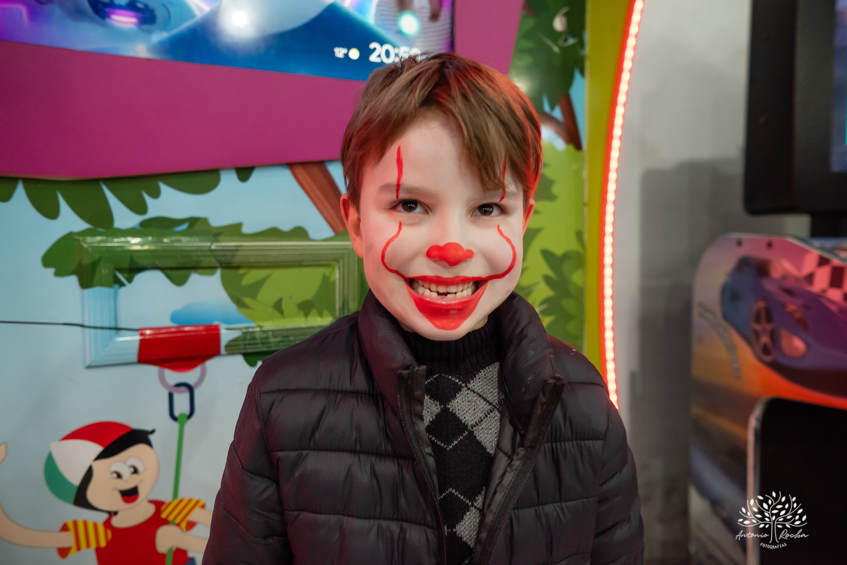 aniversário infantil - fotografia de aniversário - 3 anos - Guilherme - Relâmpago McQueen - festa temática - fotógrafo profissional - fotos de criança - Antonio Rocha Fotografias - energia contagiante - momento especial - celebração infantil - Pelotas