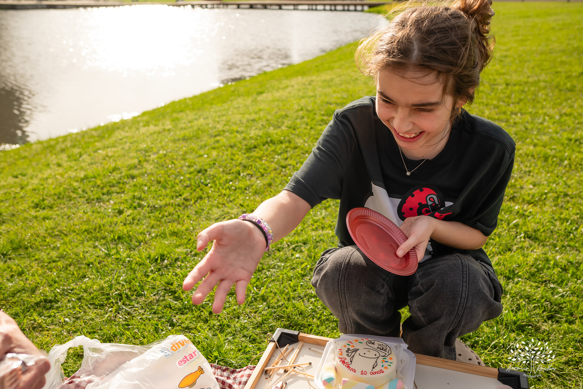 aniversário infantil - piquenique - fotografia de aniversário - diversão ao ar livre - comemoração infantil - ensaio de aniversário - fotos de piquenique - parque - celebração infantil - Antonio Rocha Fotografias - Pelotas