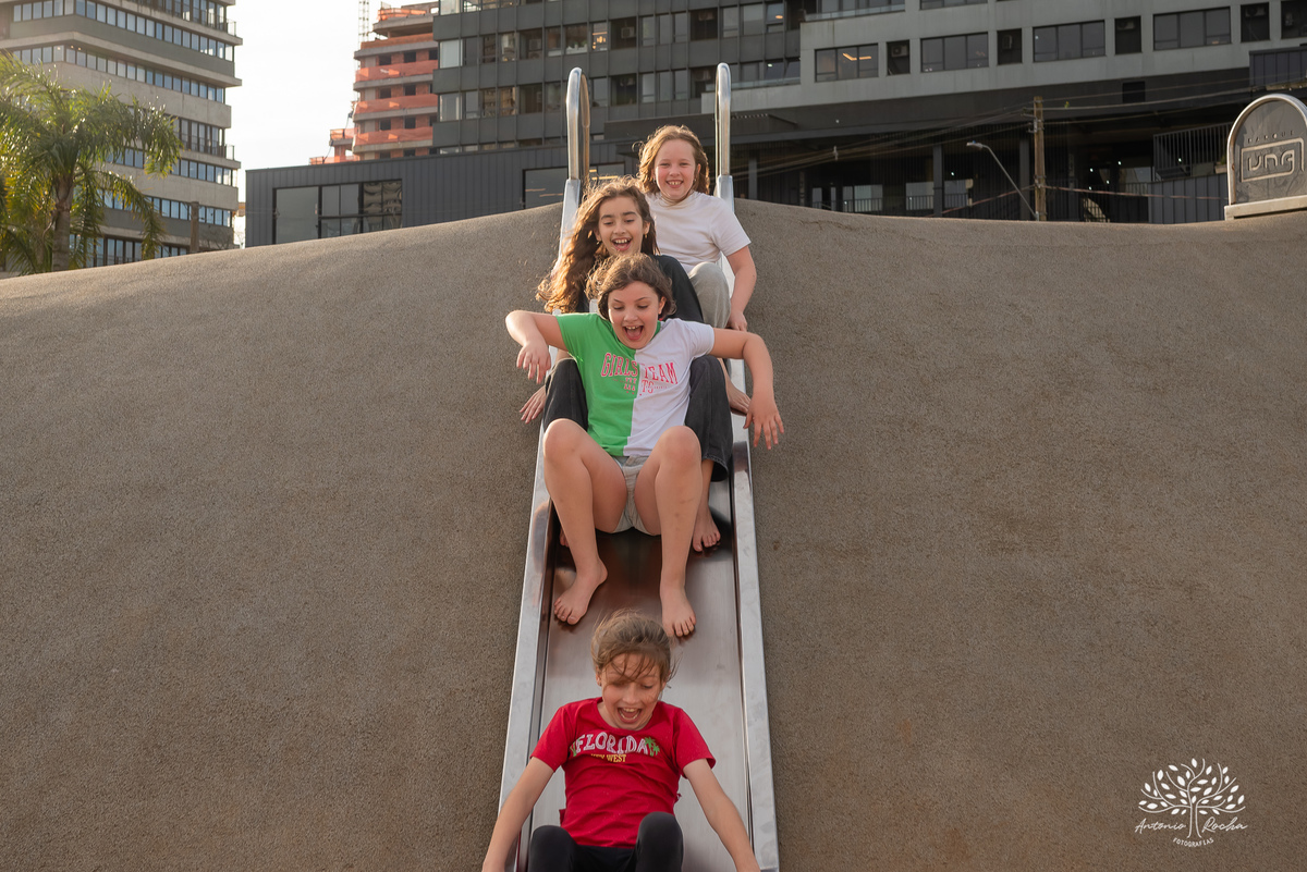 aniversário infantil - piquenique - fotografia de aniversário - diversão ao ar livre - comemoração infantil - ensaio de aniversário - fotos de piquenique - parque - celebração infantil - Antonio Rocha Fotografias - Pelotas