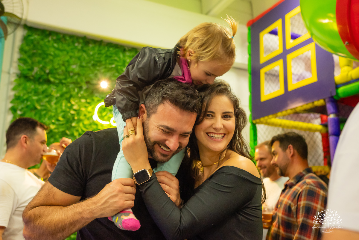 aniversário infantil - fotografia infantil - Hot Wheels - fotógrafo de eventos - Antonio Rocha Fotografias - fotos de aniversário - decoração temática - diversão com animador - Roxito - Inácio - fotografia profissional - Pelotas - Tirolesa - Chuva de Neve