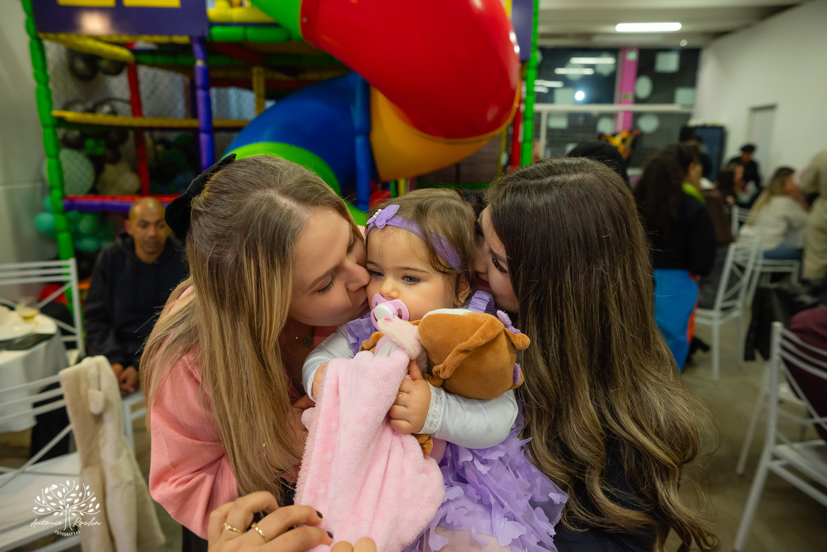 fotografia infantil - ensaio de aniversário - fotógrafos de eventos - festa de criança - Antonio Rocha Fotografias -registro fotográfico - fotografia de família -Pelotas