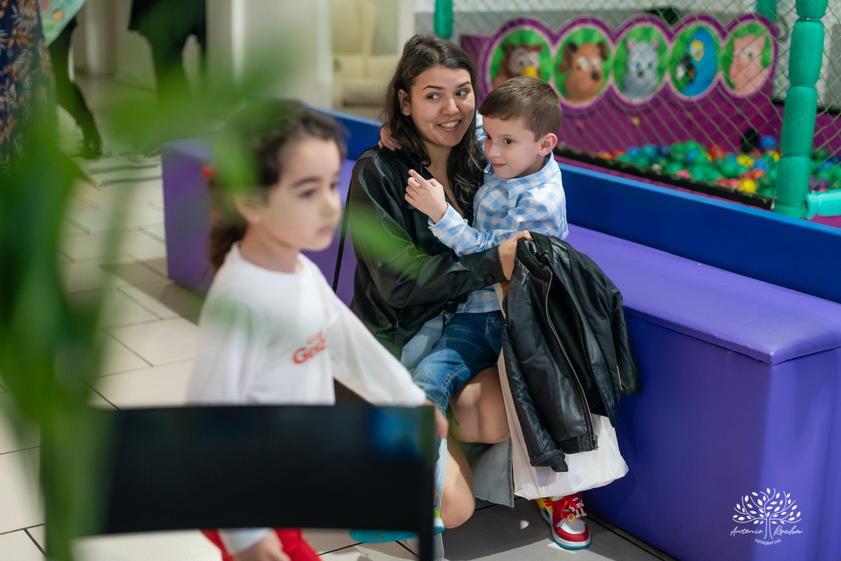 
festa infantil - 5 anos - aniversário do Otávio - decoração personalizada - Super Simon -  painel de LED - fotografia de eventos - lembrancinhas - Tio Tatá - Antonio Rocha Fotografias -  playground - drinks kids - pelotas - Cliff Kids