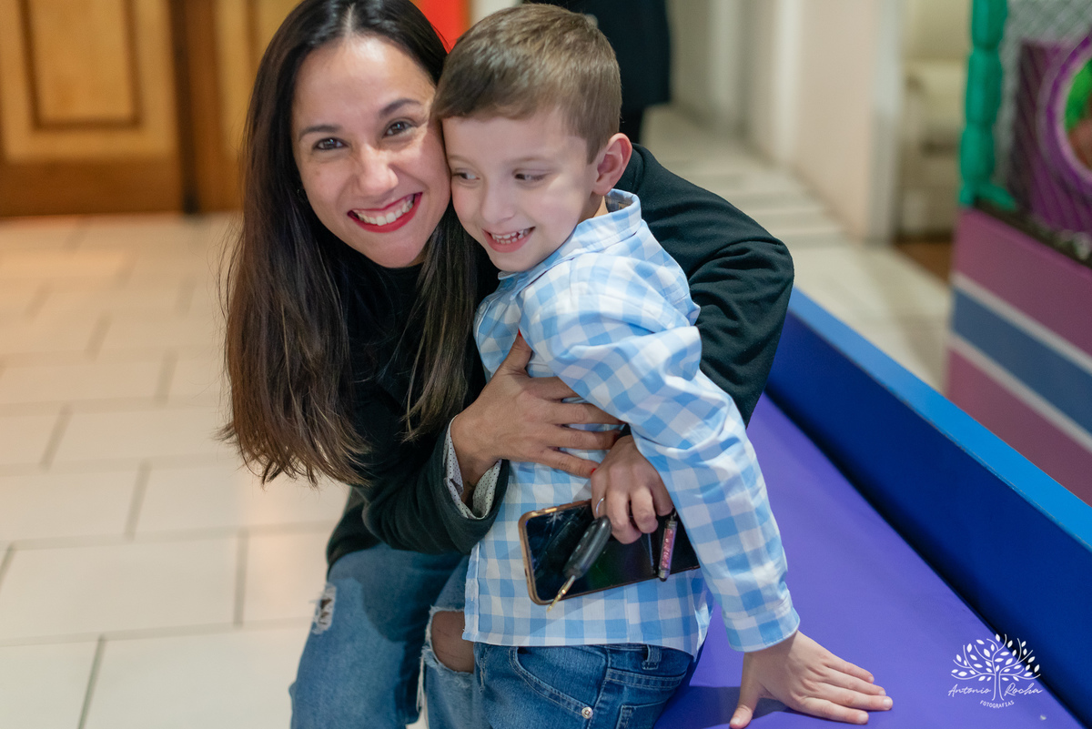 
festa infantil - 5 anos - aniversário do Otávio - decoração personalizada - Super Simon -  painel de LED - fotografia de eventos - lembrancinhas - Tio Tatá - Antonio Rocha Fotografias -  playground - drinks kids - pelotas - Cliff Kids