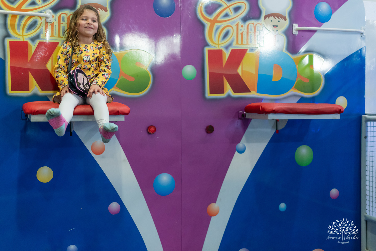 
festa infantil - 5 anos - aniversário do Otávio - decoração personalizada - Super Simon -  painel de LED - fotografia de eventos - lembrancinhas - Tio Tatá - Antonio Rocha Fotografias -  playground - drinks kids - pelotas - Cliff Kids