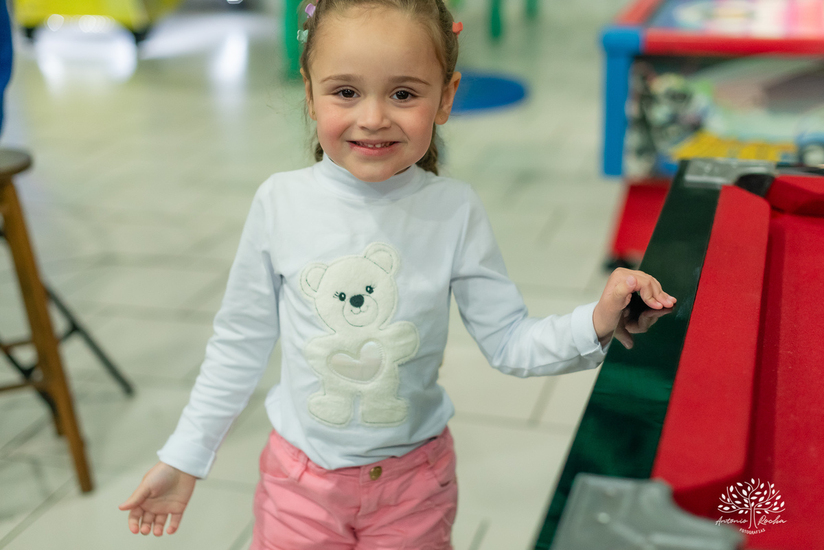 
festa infantil - 5 anos - aniversário do Otávio - decoração personalizada - Super Simon -  painel de LED - fotografia de eventos - lembrancinhas - Tio Tatá - Antonio Rocha Fotografias -  playground - drinks kids - pelotas - Cliff Kids