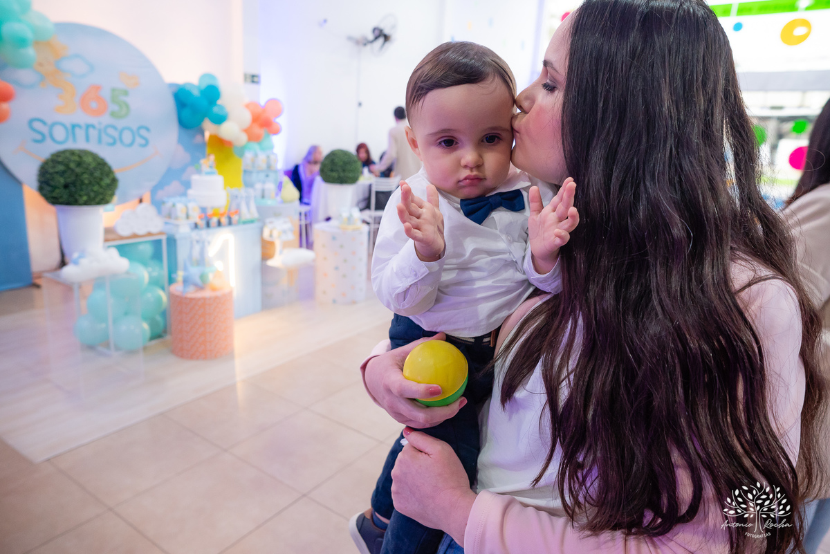 aniversário infantil - primeiro aninho - Théo - fotografia de festa - comemoração - Antonio Rocha Fotografias -  festa de aniversário - sorrisos - momentos especiais-Loly Pop - Pelotas