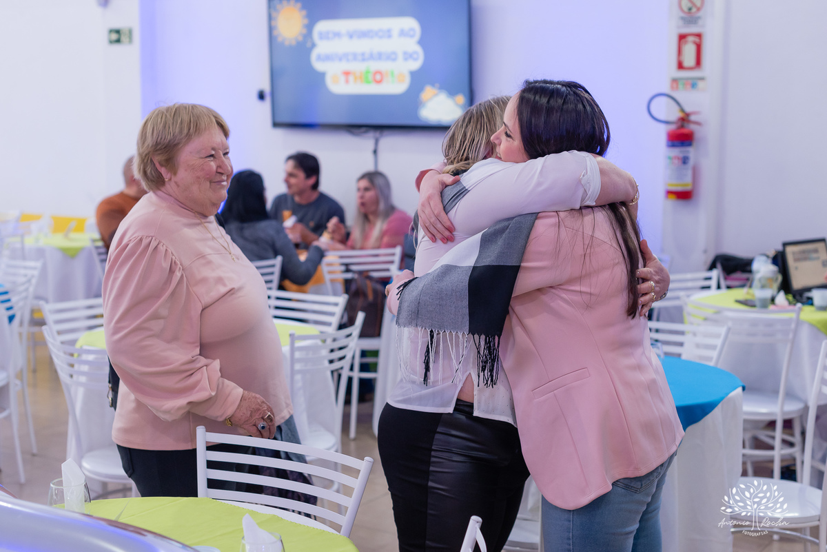 aniversário infantil - primeiro aninho - Théo - fotografia de festa - comemoração - Antonio Rocha Fotografias -  festa de aniversário - sorrisos - momentos especiais-Loly Pop - Pelotas