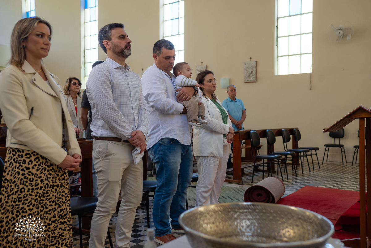 batizado - Léo - Pelotas - Rio de Janeiro - família - reencontro - cerimônia - Seminário São Francisco de Paula - sábado ensolarado - churrasco - veranico - chopp - música - alegria - memórias - fotografia de batizado - Antonio Rocha Fotografias - Pelotas