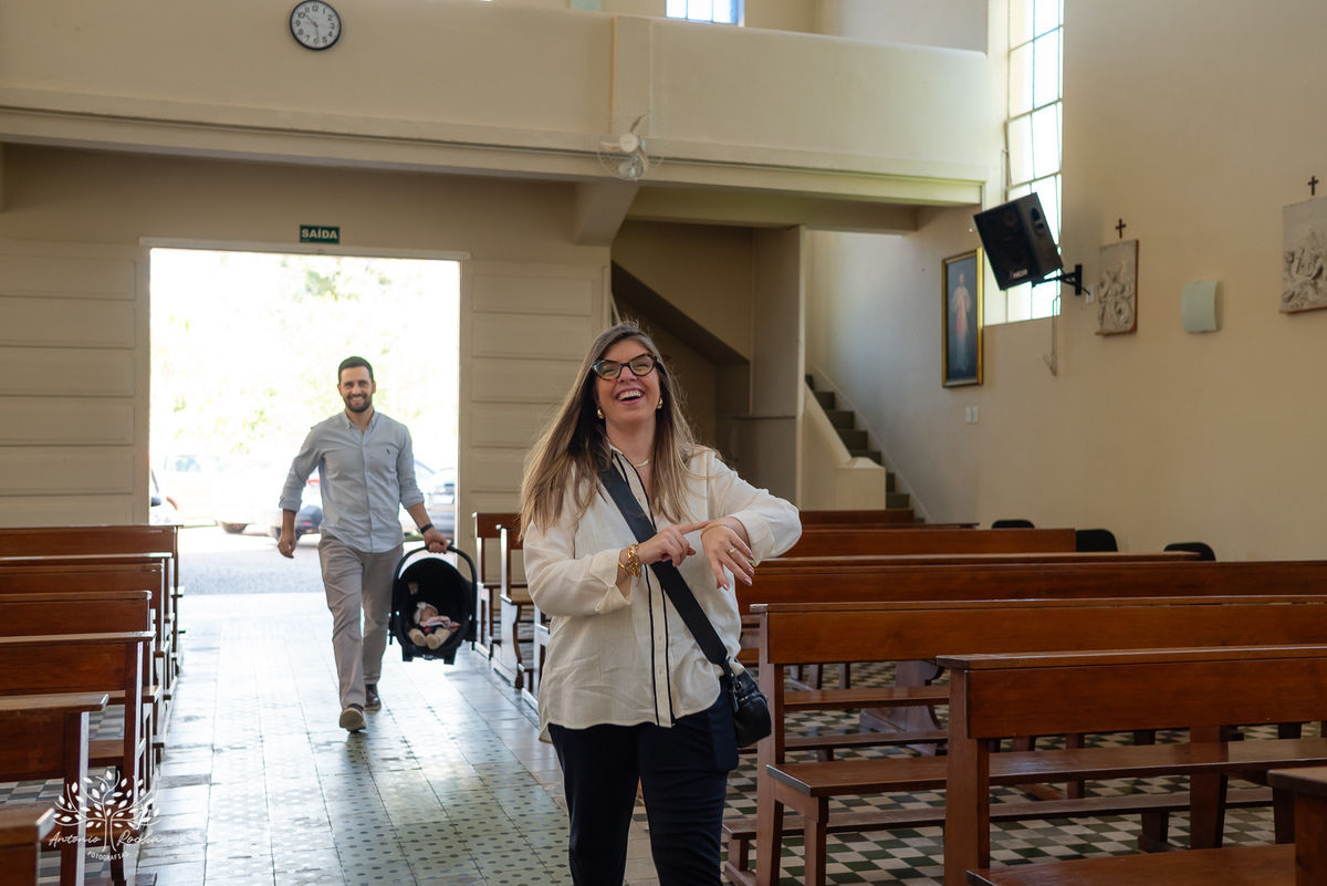 batizado - Léo - Pelotas - Rio de Janeiro - família - reencontro - cerimônia - Seminário São Francisco de Paula - sábado ensolarado - churrasco - veranico - chopp - música - alegria - memórias - fotografia de batizado - Antonio Rocha Fotografias - Pelotas