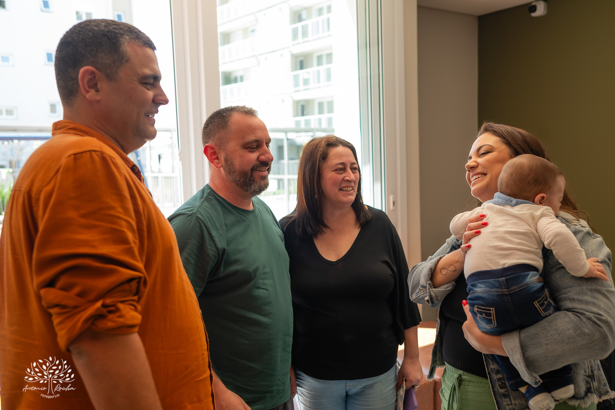 batizado - Léo - Pelotas - Rio de Janeiro - família - reencontro - cerimônia - Seminário São Francisco de Paula - sábado ensolarado - churrasco - veranico - chopp - música - alegria - memórias - fotografia de batizado - Antonio Rocha Fotografias - Pelotas