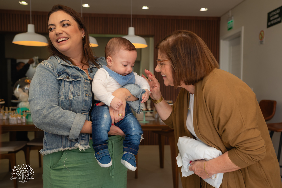 batizado - Léo - Pelotas - Rio de Janeiro - família - reencontro - cerimônia - Seminário São Francisco de Paula - sábado ensolarado - churrasco - veranico - chopp - música - alegria - memórias - fotografia de batizado - Antonio Rocha Fotografias - Pelotas