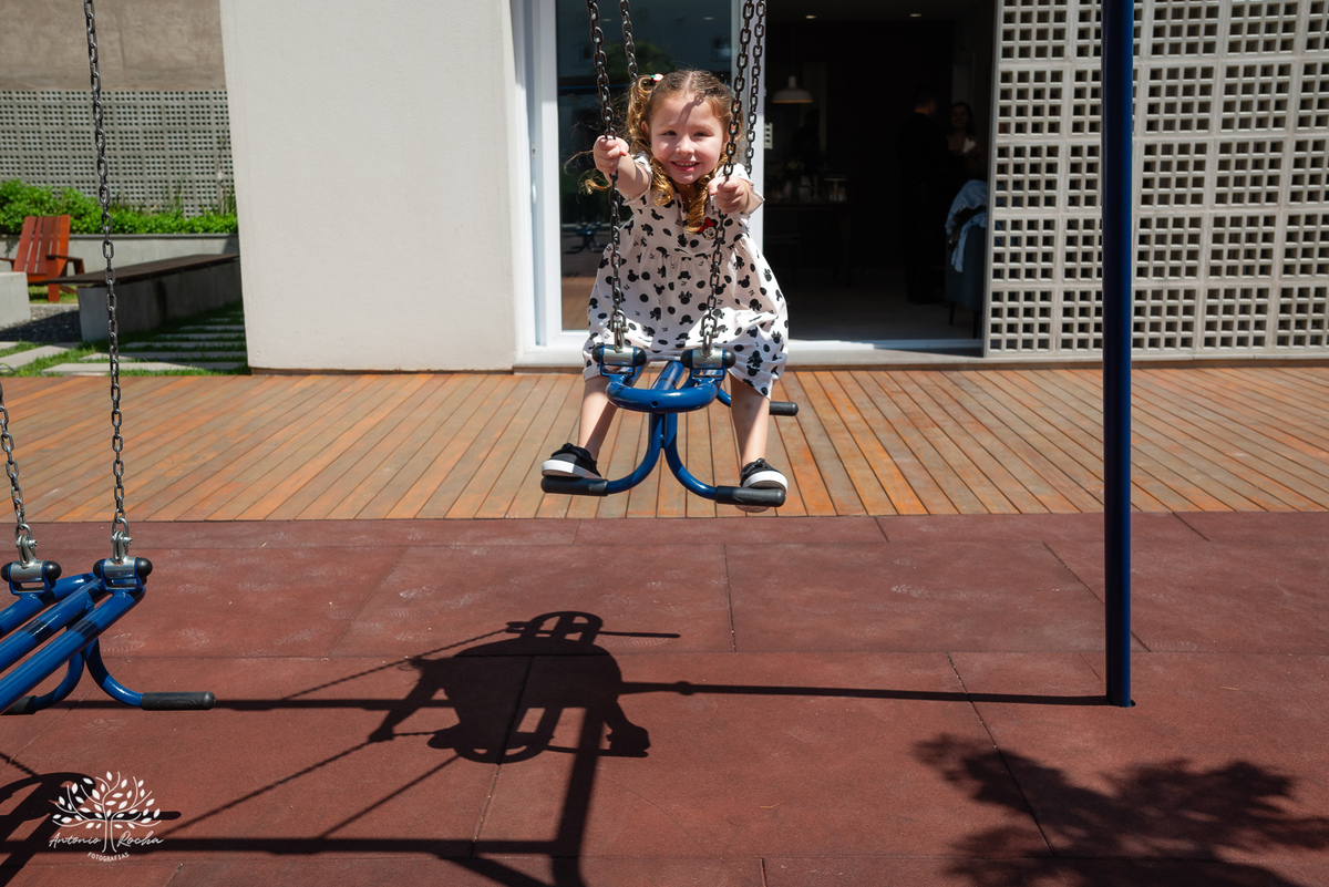 batizado - Léo - Pelotas - Rio de Janeiro - família - reencontro - cerimônia - Seminário São Francisco de Paula - sábado ensolarado - churrasco - veranico - chopp - música - alegria - memórias - fotografia de batizado - Antonio Rocha Fotografias - Pelotas