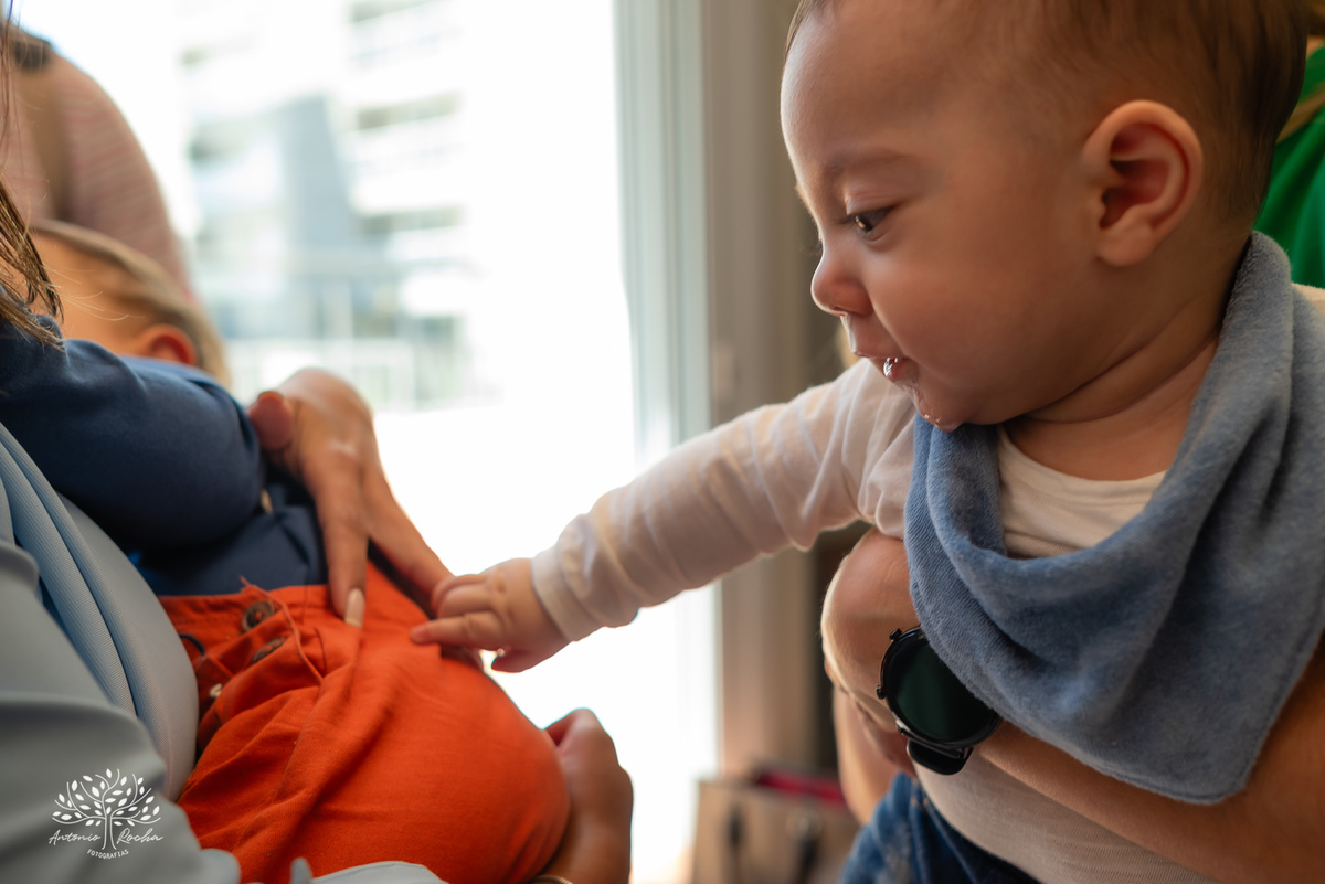 batizado - Léo - Pelotas - Rio de Janeiro - família - reencontro - cerimônia - Seminário São Francisco de Paula - sábado ensolarado - churrasco - veranico - chopp - música - alegria - memórias - fotografia de batizado - Antonio Rocha Fotografias - Pelotas