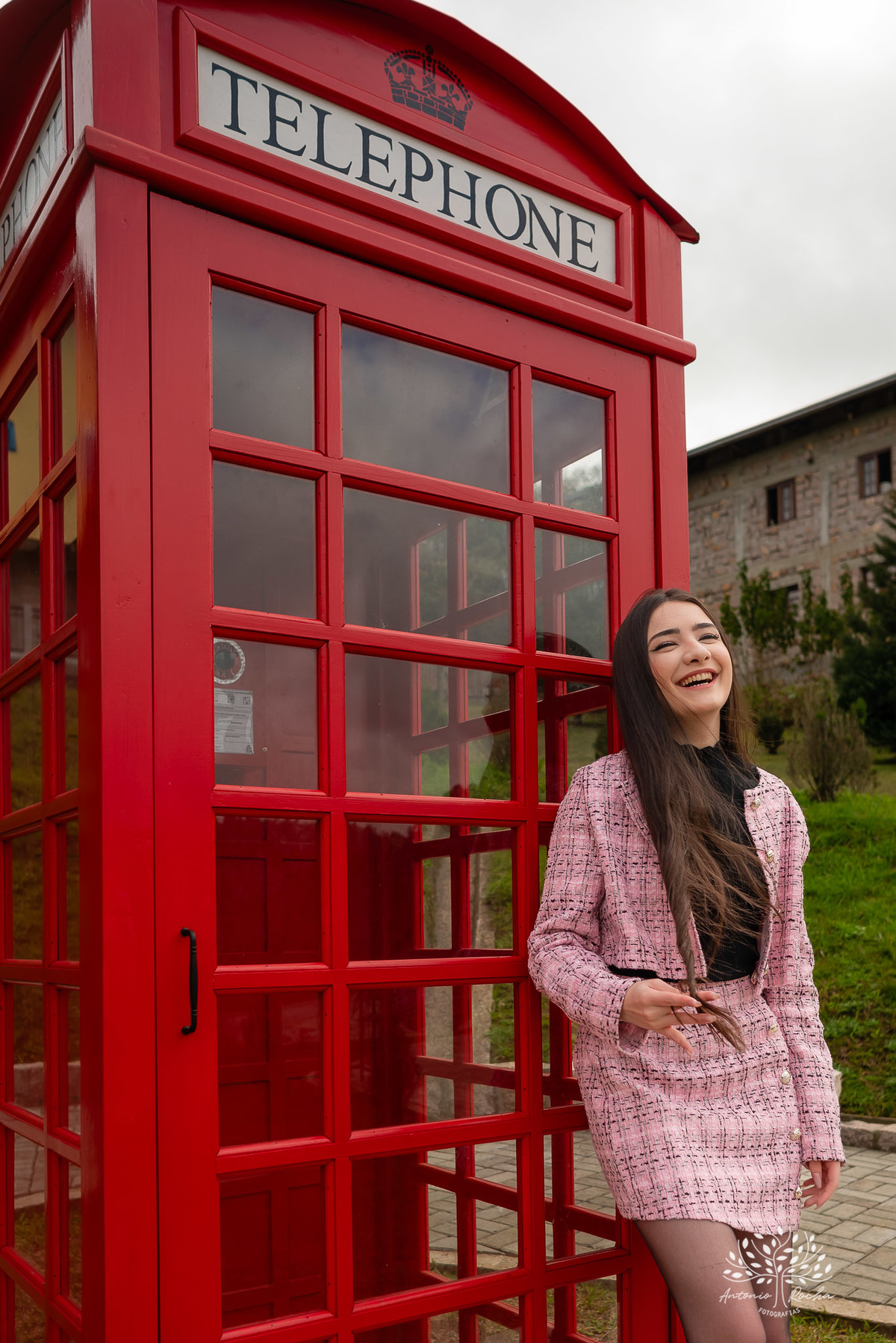 ensaio de 15 anos - fotografia de debutante - Ana Julia - violão José Bezerra - chácara da família Fiss - vestido de princesa - fotos de 15 anos - Antonio Rocha Fotografias -  memórias de 15 anos - sessão de fotos - Pelotas - Ensaio Externo - Cabine
