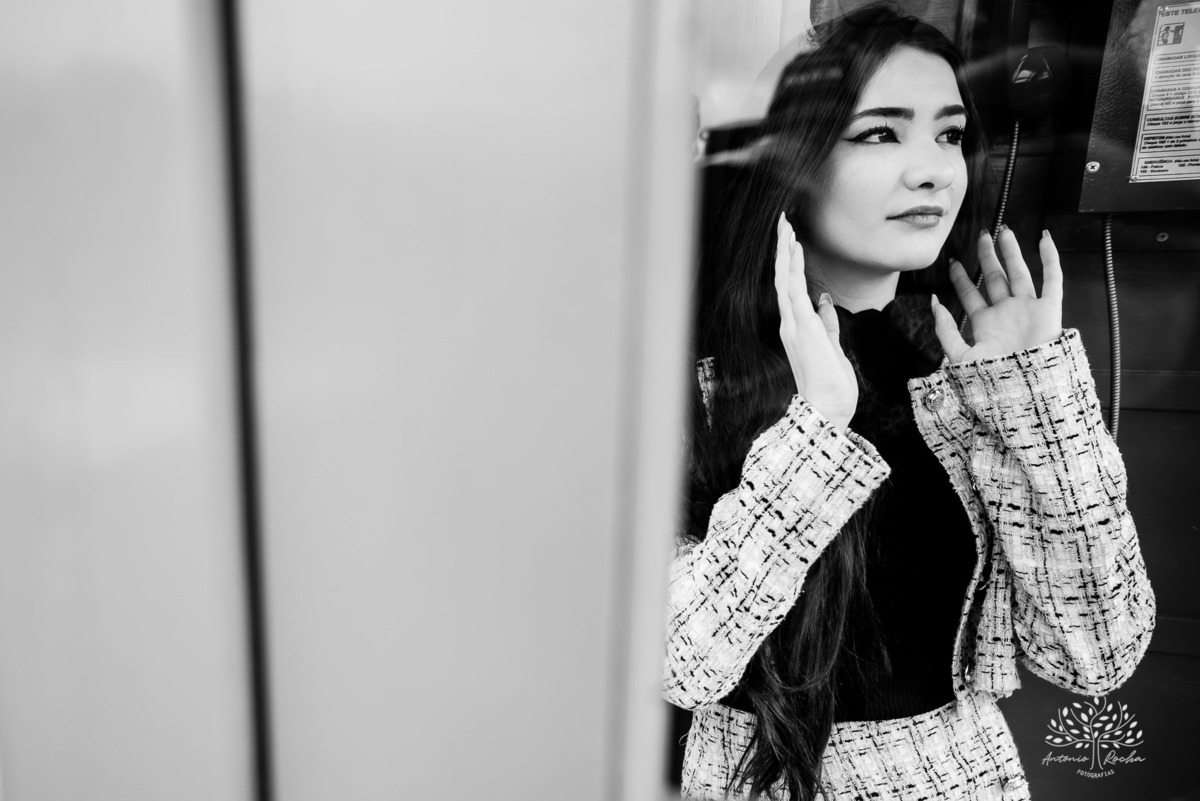 ensaio de 15 anos - fotografia de debutante - Ana Julia - violão José Bezerra - chácara da família Fiss - vestido de princesa - fotos de 15 anos - Antonio Rocha Fotografias -  memórias de 15 anos - sessão de fotos - Pelotas - Ensaio Externo - Cabine