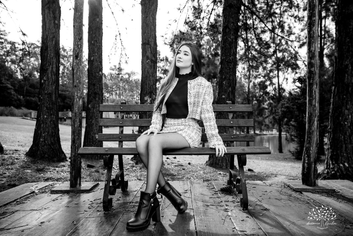 ensaio de 15 anos - fotografia de debutante - Ana Julia - violão José Bezerra - chácara da família Fiss - vestido de princesa - fotos de 15 anos - Antonio Rocha Fotografias -  memórias de 15 anos - sessão de fotos - Pelotas - Ensaio Externo - Cabine