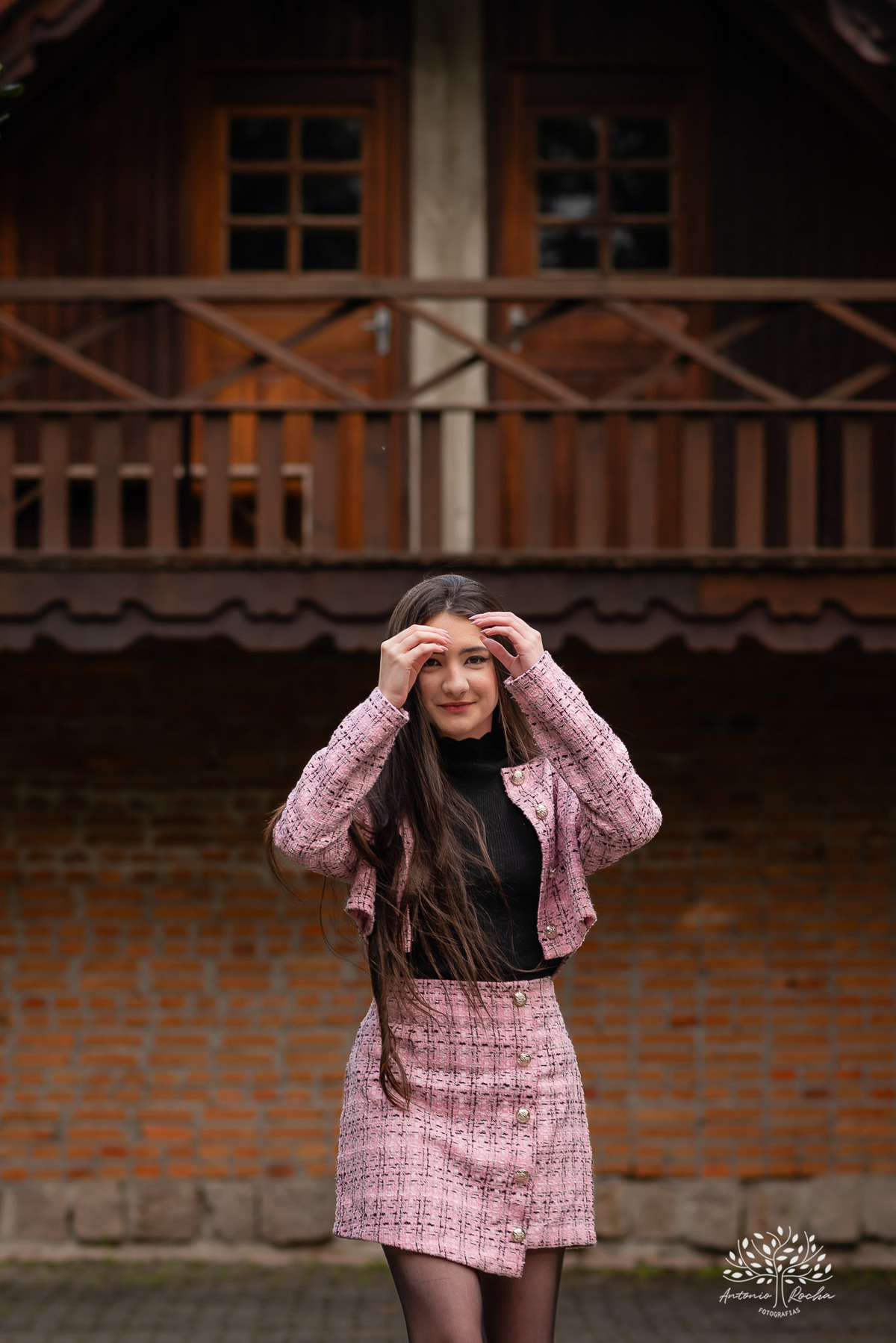 ensaio de 15 anos - fotografia de debutante - Ana Julia - violão José Bezerra - chácara da família Fiss - vestido de princesa - fotos de 15 anos - Antonio Rocha Fotografias -  memórias de 15 anos - sessão de fotos - Pelotas - Ensaio Externo - Cabine