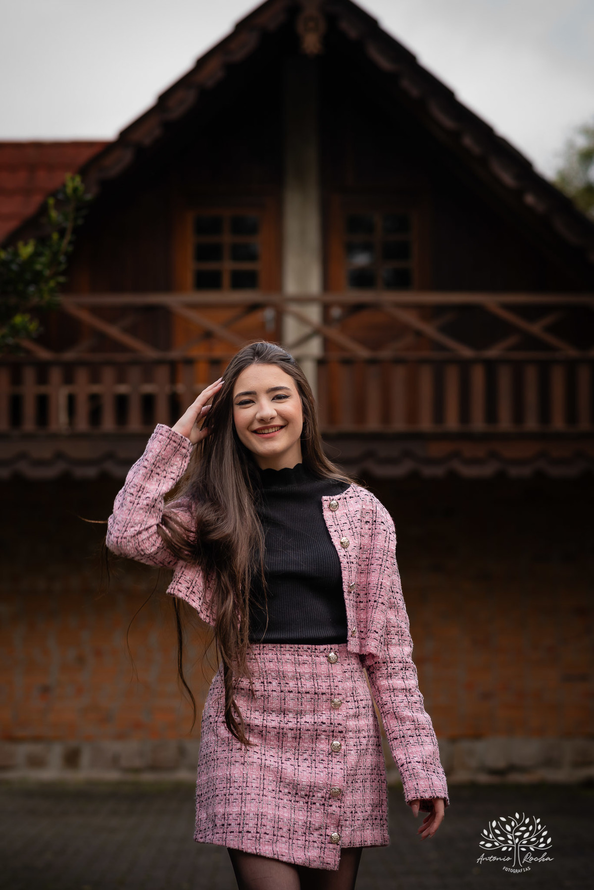 ensaio de 15 anos - fotografia de debutante - Ana Julia - violão José Bezerra - chácara da família Fiss - vestido de princesa - fotos de 15 anos - Antonio Rocha Fotografias -  memórias de 15 anos - sessão de fotos - Pelotas - Ensaio Externo - Cabine