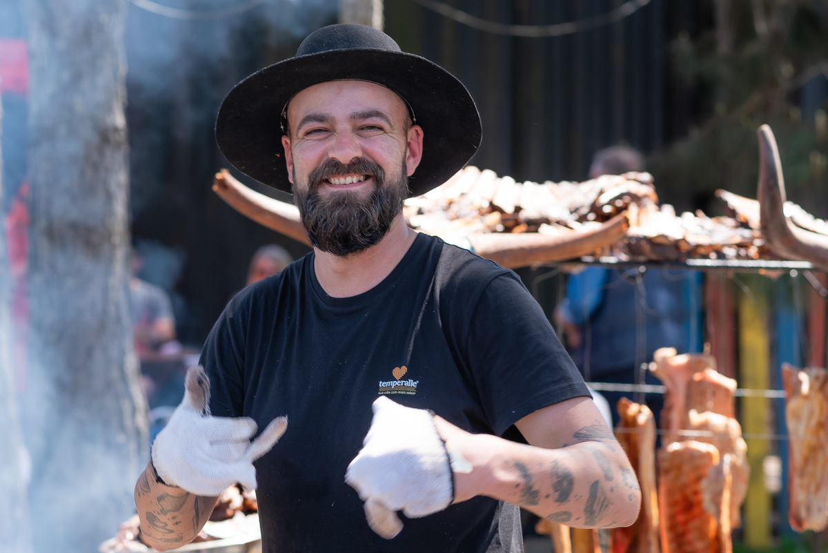 café - rock - churrasco - Café 35 - Pelotas - 110 anos - música - Brasa Negra - Deck da Lagoa - tradição - amigos - zoz - fotografia - Antonio Rocha Fotografias - Castro - Maximize - BestBeef - Festival de Aniversário - Corporativo - Evento Empresa