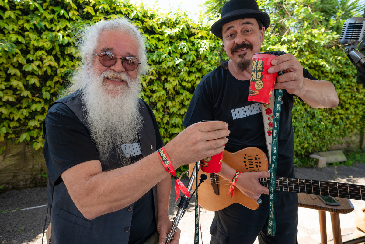 café - rock - churrasco - Café 35 - Pelotas - 110 anos - música - Brasa Negra - Deck da Lagoa - tradição - amigos - zoz - fotografia - Antonio Rocha Fotografias - Castro - Maximize - BestBeef - Festival de Aniversário - Corporativo - Evento Empresa