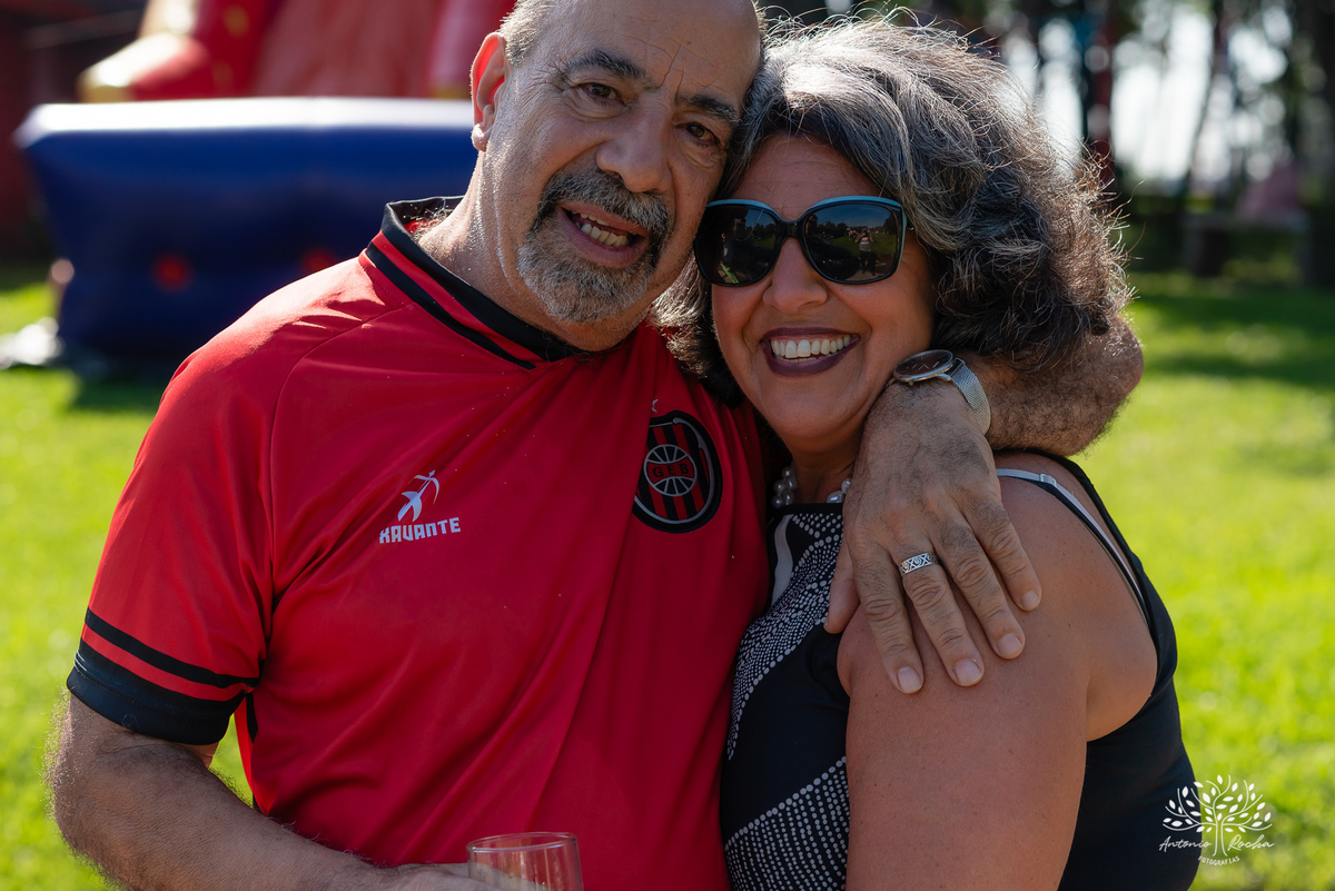 festa - 8 anos - Pedro - diversão - sol - brincadeiras - balanço - futebol - bexigas - guerra de água - poça d'água - almoço especial - carinho - família - amigos - sorriso - Parabéns Gaúcho - carioca - gauchinho - Antonio Rocha Fotografias - Pelotas