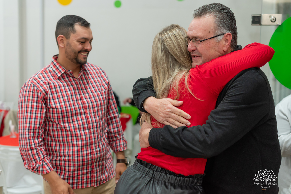 primeiro aninho - festa infantil - Maria Eduarda - família - amigos - aniversário temático - fotografia de aniversário - banda ao vivo - playground infantil - decoração Minnie - Antonio Rocha Fotografias - salão Loly Pop - celebração em família - Pelotas