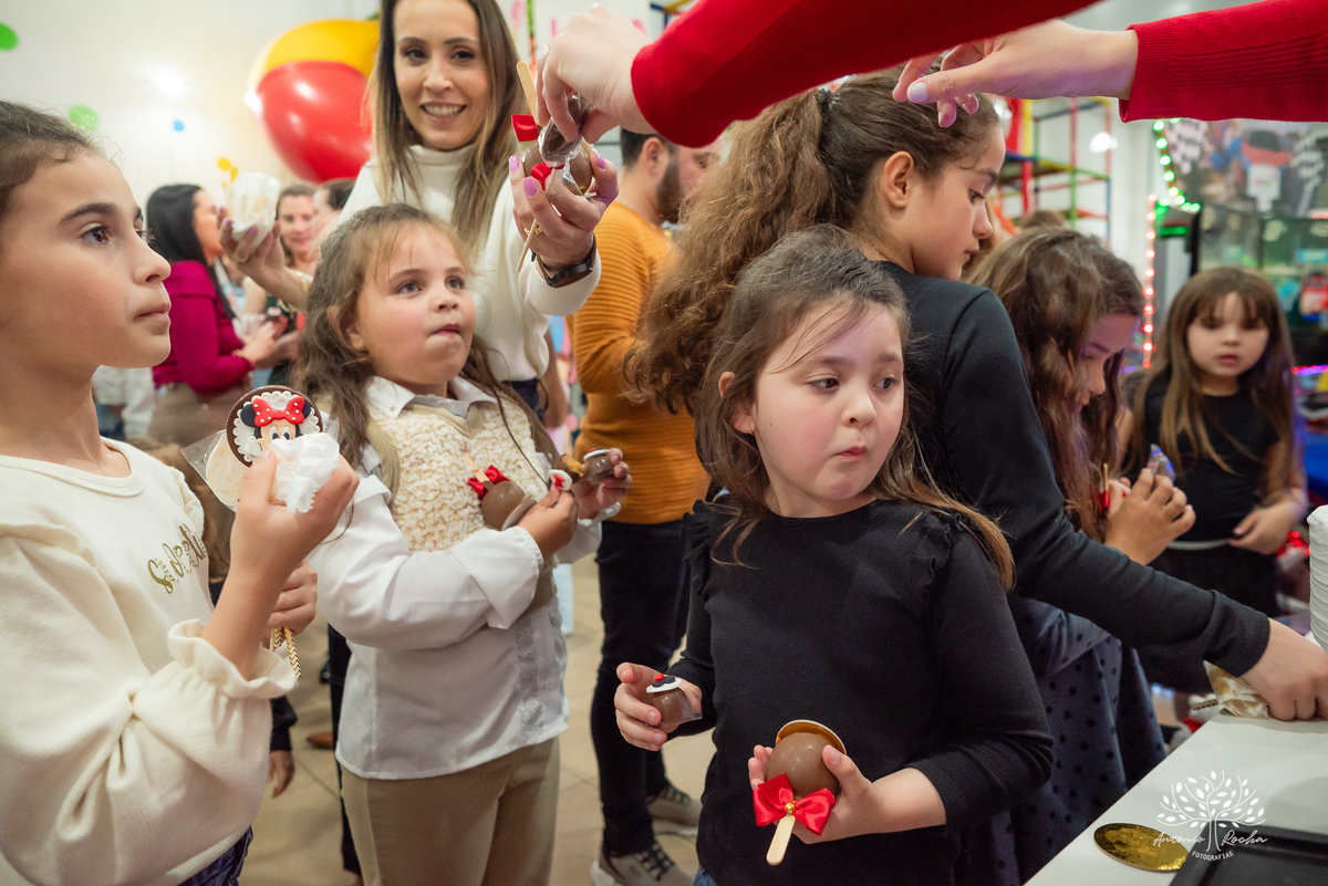 primeiro aninho - festa infantil - Maria Eduarda - família - amigos - aniversário temático - fotografia de aniversário - banda ao vivo - playground infantil - decoração Minnie - Antonio Rocha Fotografias - salão Loly Pop - celebração em família - Pelotas