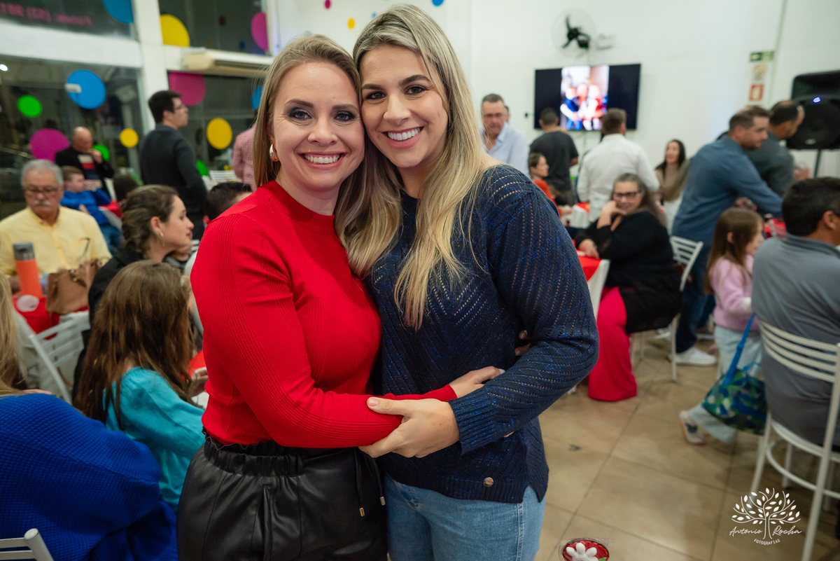 primeiro aninho - festa infantil - Maria Eduarda - família - amigos - aniversário temático - fotografia de aniversário - banda ao vivo - playground infantil - decoração Minnie - Antonio Rocha Fotografias - salão Loly Pop - celebração em família - Pelotas
