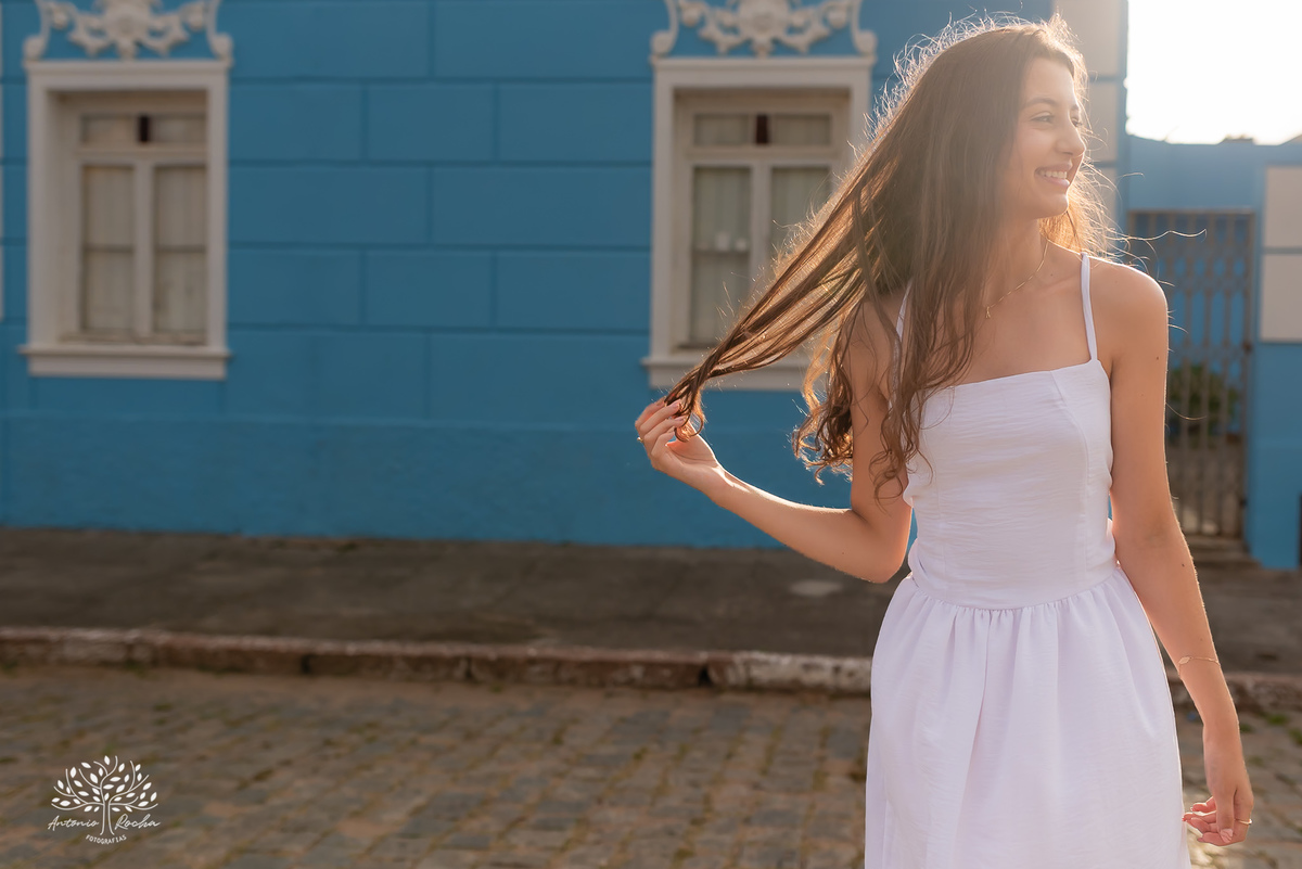 Ensaio de 15 anos - Antonielly - São Lourenço do Sul - Consulado do Grêmio - Fotografia de debutante - Fotógrafo Antonio Rocha - Paixão por futebol - Praia de São Lourenço - Debutante - Ensaio na praia - Ensaio de 15 anos - Pelotas - Camisa time - 15 anos