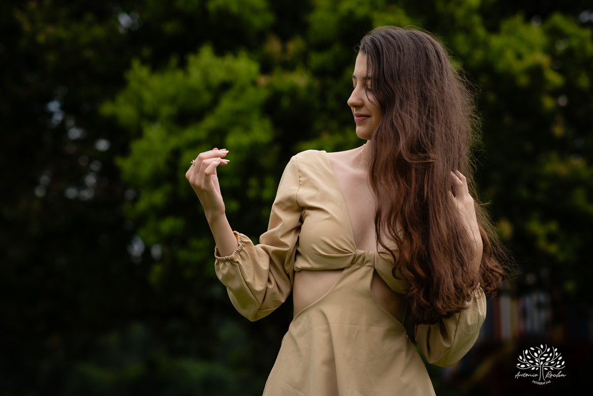 Ensaio de 15 anos - Fotografia de debutante - Memórias em família - Cerro Grande do Sul - Fotógrafo Antonielly - Antonio Rocha - Conexão e emoção - Fotografia premiada - Ensaio em cidade natal - Fotos simbólicas - Pelotas - Avós - Fotos de 1 5 anos