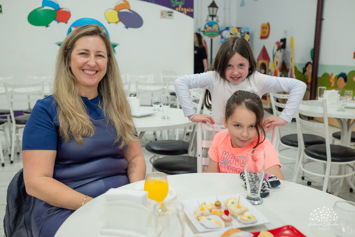 Rodrigo - aniversário - 7 anos - festa infantil - Sonic - fotos de aniversário - amigos - diversão - futebol - pipoca - algodão doce - momento especial - parabéns - família - registro fotográfico - Antonio Rocha Fotografias - Pelotas - Lanche Infantil