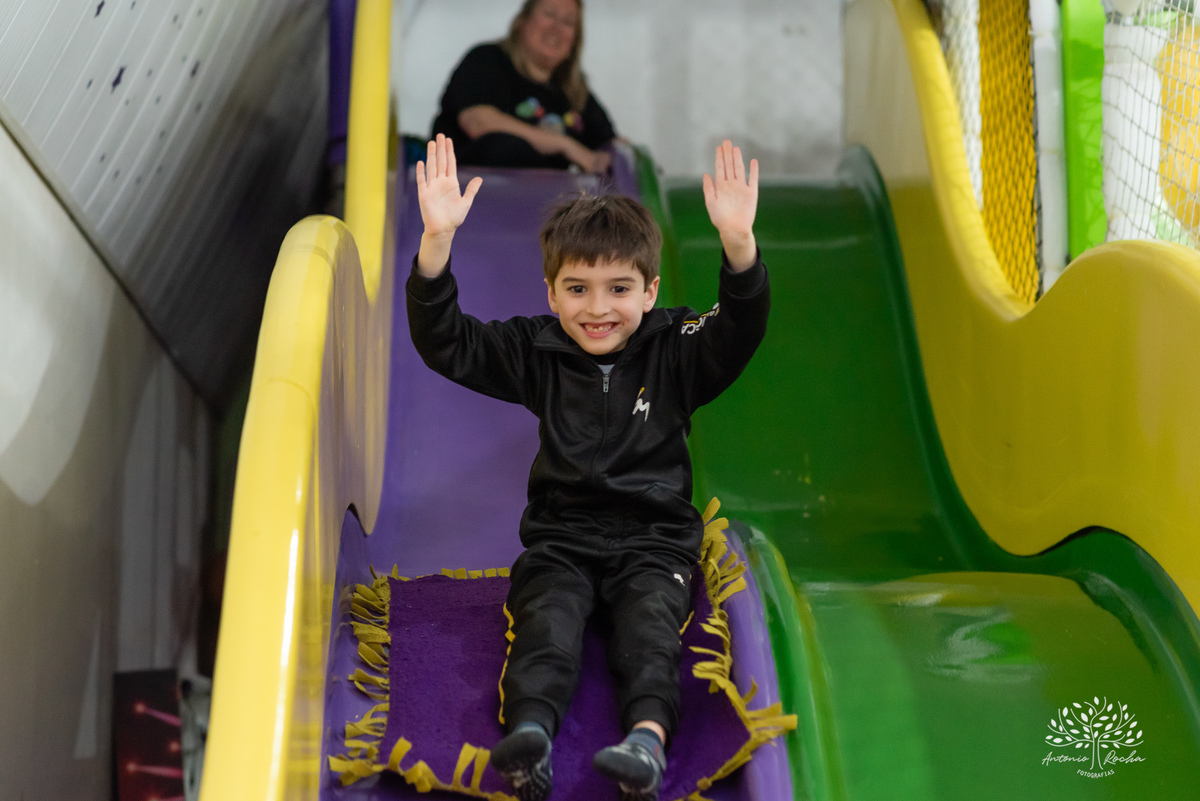 Rodrigo - aniversário - 7 anos - festa infantil - Sonic - fotos de aniversário - amigos - diversão - futebol - pipoca - algodão doce - momento especial - parabéns - família - registro fotográfico - Antonio Rocha Fotografias - Pelotas - Lanche Infantil