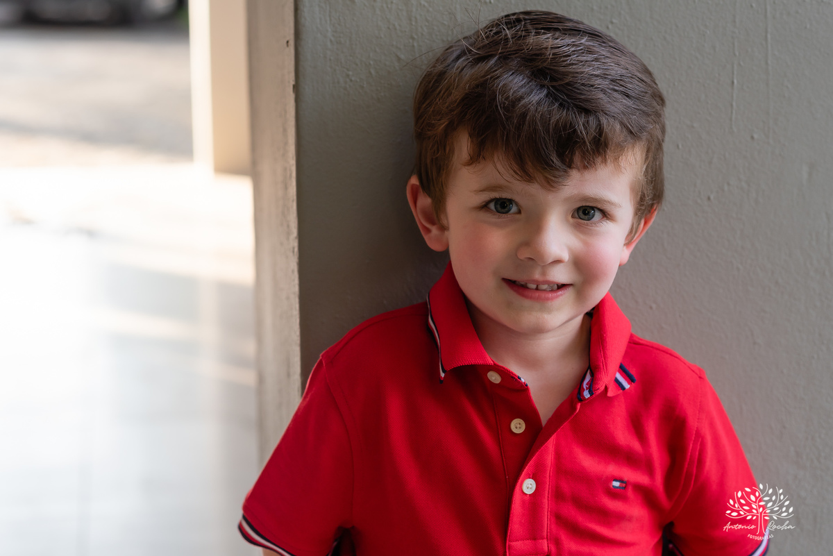 fotografia infantil - festa de aniversário - 7 anos - tema Minions - pé descalço - fotografia profissional - Antonio Rocha Fotografias - aniversário ao ar livre - Pelotas - Caça e Pesca - celebração em família - Antonio Rocha Fotografias - Festa Criança