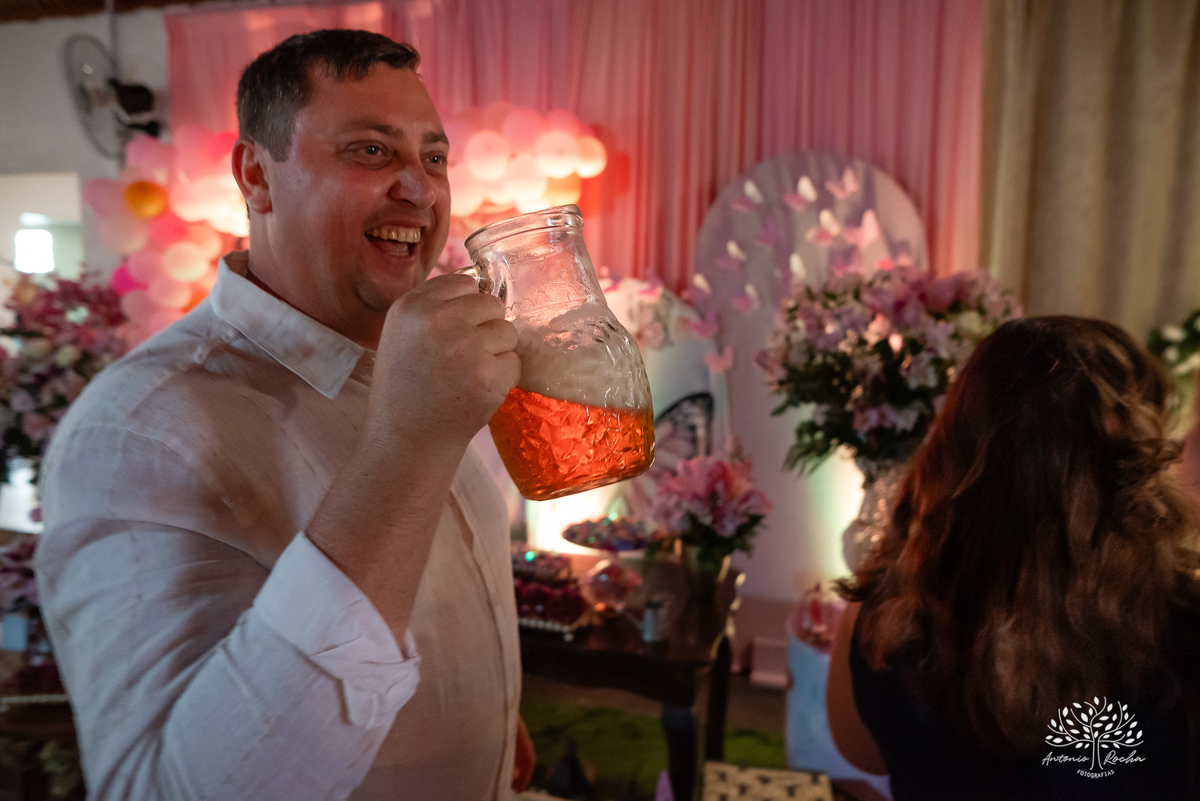 amor de mãe - conexão especial - primeiro aninho - Laura - fotografia infantil - Antonio Rocha Fotografias - estilo alemão - festa infantil – Cascata Doce Sabor - Salão Stark-  registro fotográfico - cascata de chocolates - café colonial - Pelotas