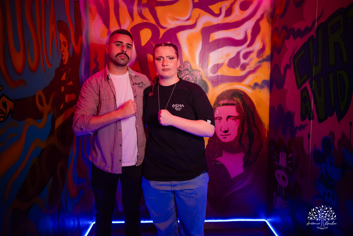 ensaio 15 anos - fotografia de 15 anos - Ana Carolina - personalidade forte - hapkido - ensaio personalizado - Antonio Rocha Fotografias - Cafeteria do Engenho - fotos com amigos - fotos de família – Pelotas – Antonio Rocha Fotografias - Debutante