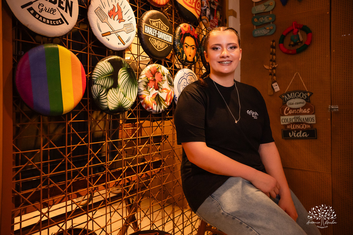 ensaio 15 anos - fotografia de 15 anos - Ana Carolina - personalidade forte - hapkido - ensaio personalizado - Antonio Rocha Fotografias - Cafeteria do Engenho - fotos com amigos - fotos de família – Pelotas – Antonio Rocha Fotografias - Debutante