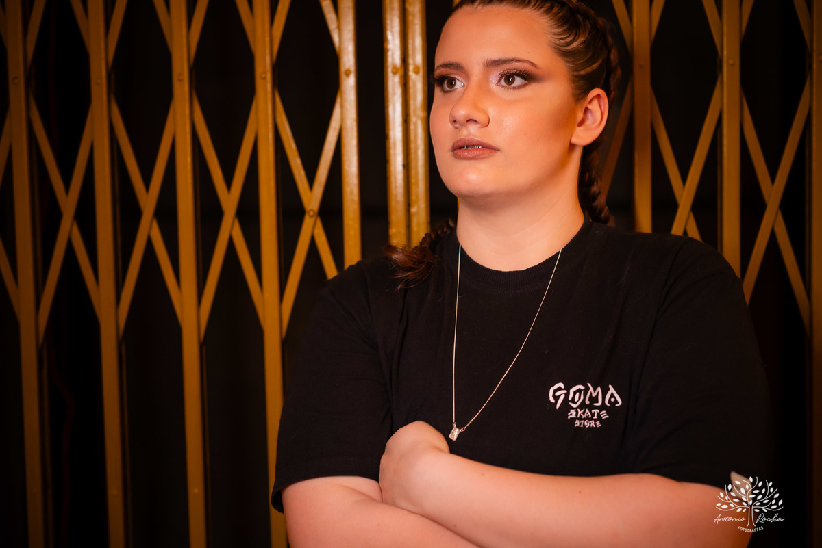 ensaio 15 anos - fotografia de 15 anos - Ana Carolina - personalidade forte - hapkido - ensaio personalizado - Antonio Rocha Fotografias - Cafeteria do Engenho - fotos com amigos - fotos de família – Pelotas – Antonio Rocha Fotografias - Debutante