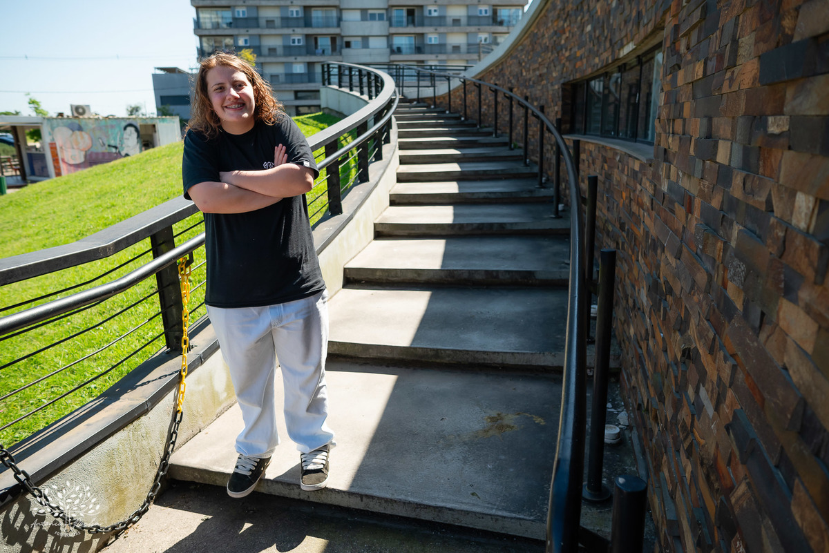 ensaio-de-15-anos - Ana-Carolina - Parque-Una - essência - personalidade - jovem - brincalhona - descolada - autênticos - memórias - espontaneidade - ensaio-personalizado - fotógrafia-de-15-anos  – Antonio Rocha Fotografias – Pelotas - Ensaio Externo