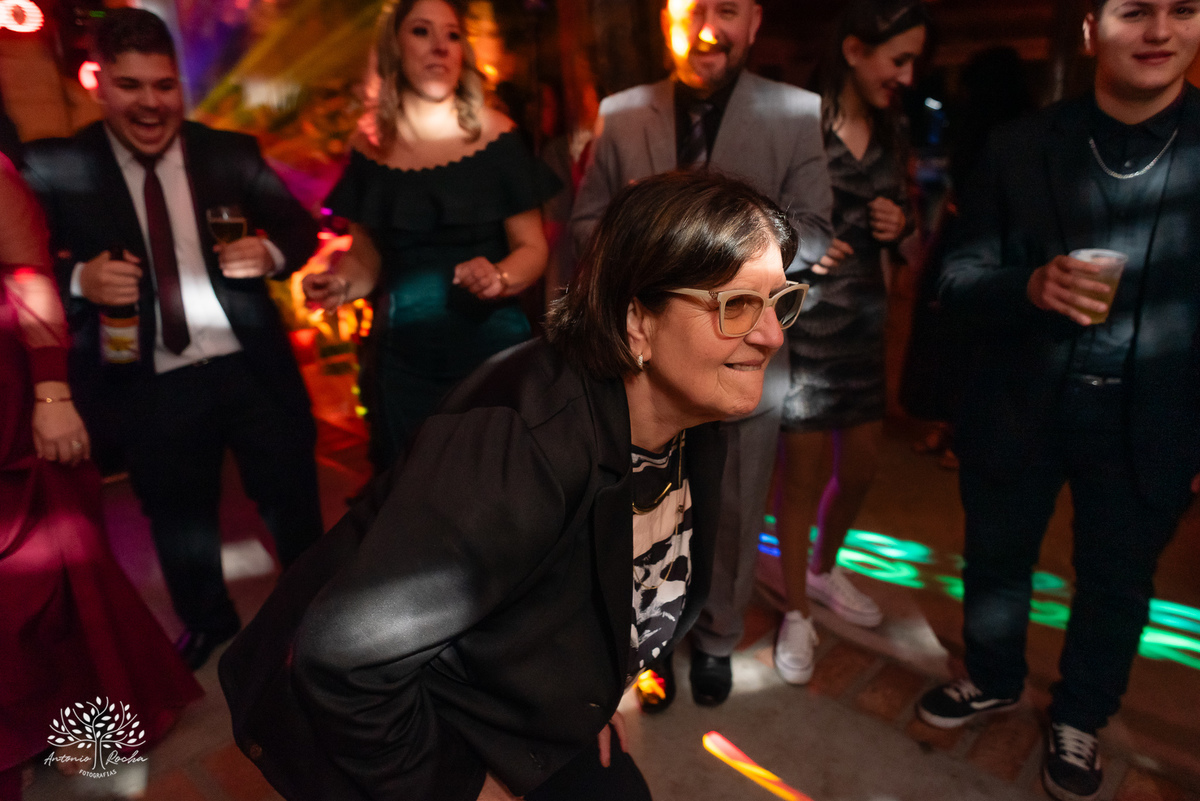 15 anos - Bruna - celebração - Day Spa - família - amigos - mesa de doces - emoções - dança - valsa - homenagens - festa - Antonio Rocha Fotografias - Fazenda do Sobrado - São Lourenço do Sul - Pelotas - Dj Guilherme - Vestido Debutante - Fotografia de 15