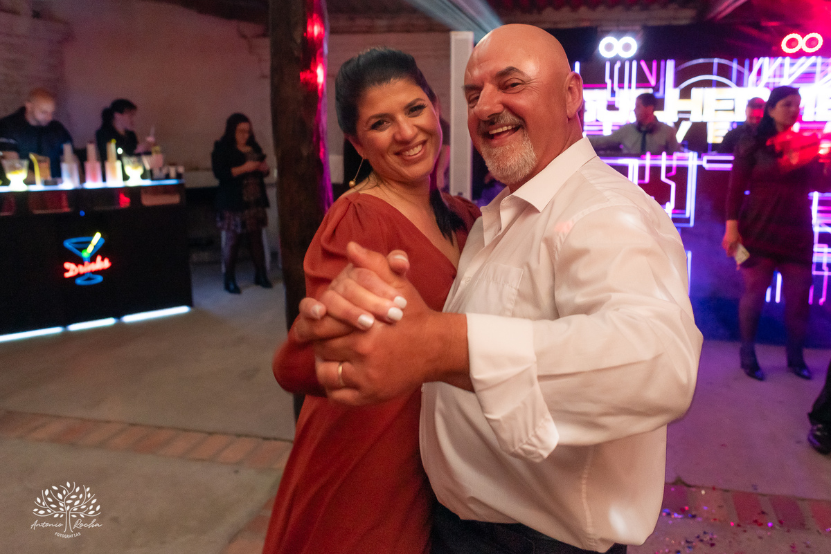 15 anos - Bruna - celebração - Day Spa - família - amigos - mesa de doces - emoções - dança - valsa - homenagens - festa - Antonio Rocha Fotografias - Fazenda do Sobrado - São Lourenço do Sul - Pelotas - Dj Guilherme - Vestido Debutante - Fotografia de 15