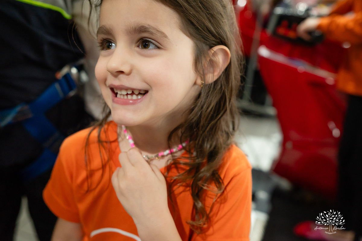 fotografia de aniversário - festa infantil - registro de momentos - aniversário do Theo - tema Michael Jackson - fotógrafo profissional - Antonio Rocha Fotografias - Pelotas - fotografia de evento - Tio Guigui - salão de festas playground - rei do pop