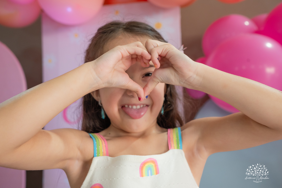 Estherzinha - festa - 6 anos - celebração - alegria - TIo Guigui - amigos - família - Monster High - dançar - Borboletas - brincadeiras - carinho - memórias - docinhos - aniversário - Antonio Rocha Fotografias - Renata Dalbann -Pelotas - Jardim - Esther