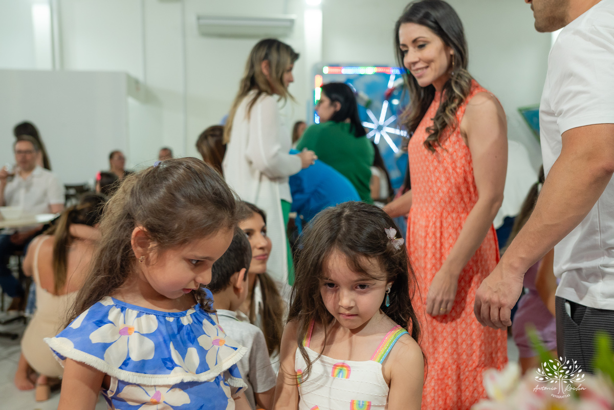 Estherzinha - festa - 6 anos - celebração - alegria - TIo Guigui - amigos - família - Monster High - dançar - Borboletas - brincadeiras - carinho - memórias - docinhos - aniversário - Antonio Rocha Fotografias - Renata Dalbann -Pelotas - Jardim - Esther