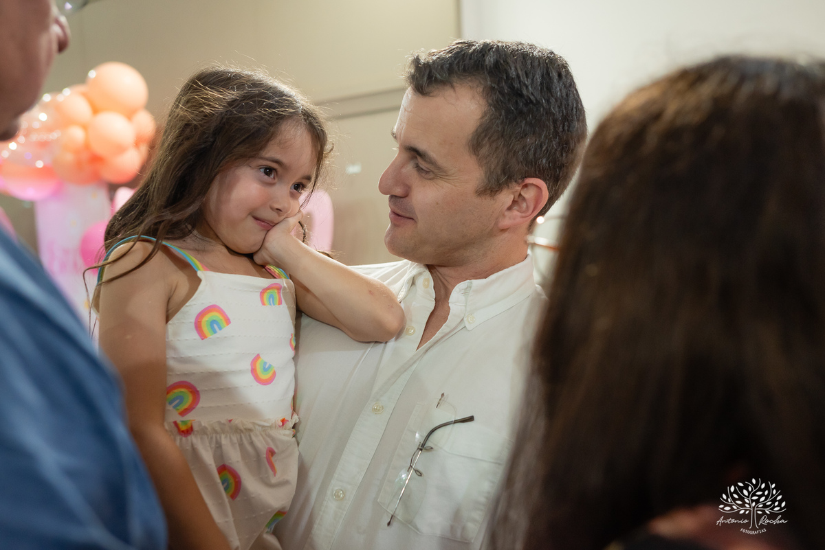 Estherzinha - festa - 6 anos - celebração - alegria - TIo Guigui - amigos - família - Monster High - dançar - Borboletas - brincadeiras - carinho - memórias - docinhos - aniversário - Antonio Rocha Fotografias - Renata Dalbann -Pelotas - Jardim - Esther