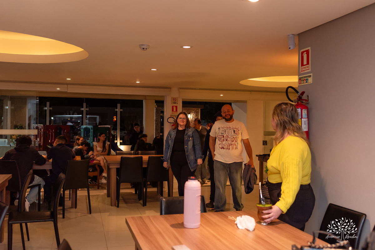  festa de 15 anos - celebração íntima - aniversário do Rafael - fotografia de eventos - Antonio Rocha Fotografias - Renata Dalbann - família e amigos - Arte em Decorar - personalizados de festa - momentos inesquecíveis - Pelotas - Quinze Anos de Menino