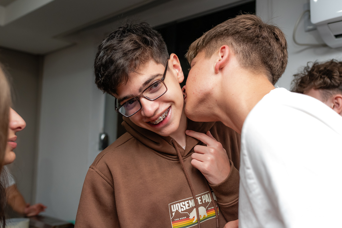  festa de 15 anos - celebração íntima - aniversário do Rafael - fotografia de eventos - Antonio Rocha Fotografias - Renata Dalbann - família e amigos - Arte em Decorar - personalizados de festa - momentos inesquecíveis - Pelotas - Quinze Anos de Menino