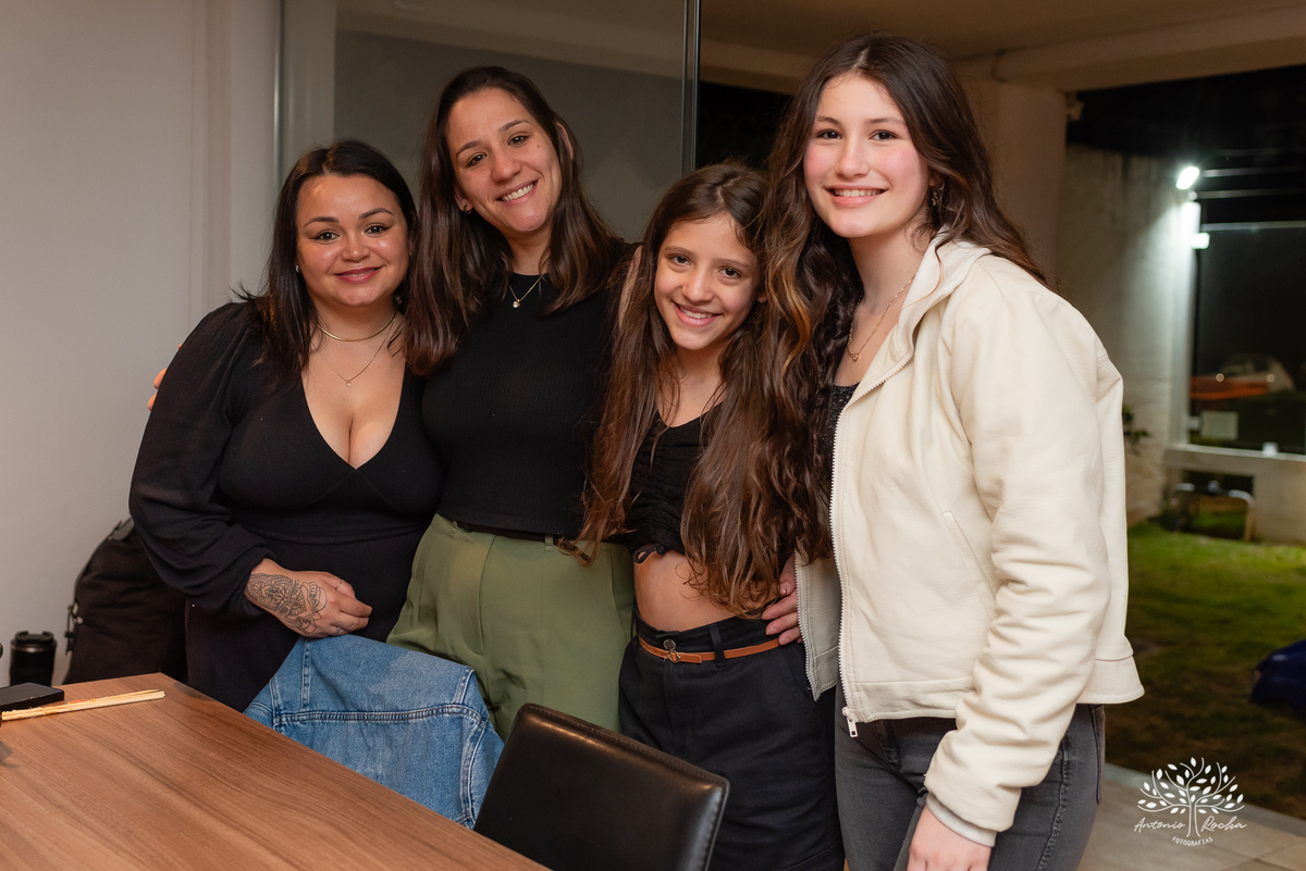  festa de 15 anos - celebração íntima - aniversário do Rafael - fotografia de eventos - Antonio Rocha Fotografias - Renata Dalbann - família e amigos - Arte em Decorar - personalizados de festa - momentos inesquecíveis - Pelotas - Quinze Anos de Menino