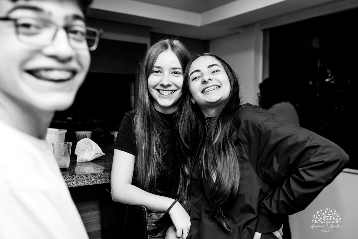  festa de 15 anos - celebração íntima - aniversário do Rafael - fotografia de eventos - Antonio Rocha Fotografias - Renata Dalbann - família e amigos - Arte em Decorar - personalizados de festa - momentos inesquecíveis - Pelotas - Quinze Anos de Menino